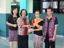 Gift for Lecturers